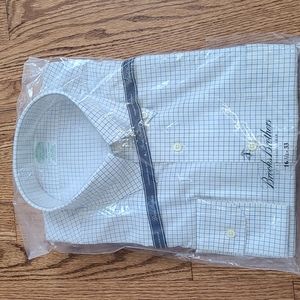 Brooks Brothers Men's dress shirt 16.5-33